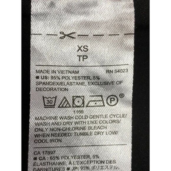 Banana Republic Factory Women's V Neck Sleeveless Top in Black - Size XS - Picture 5 of 5